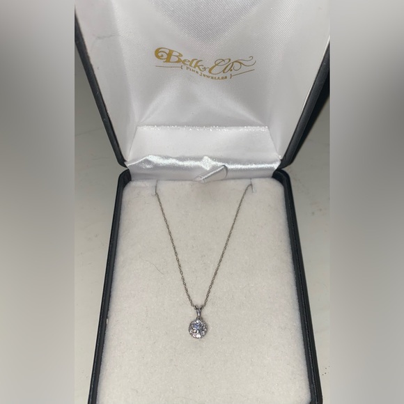 Diamond necklace - Picture 2 of 3